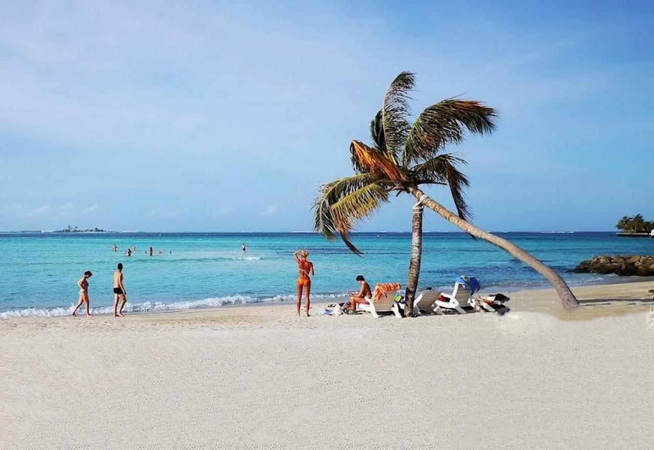 Adroit Beach Inn Guraidhoo  Zewnętrze zdjęcie